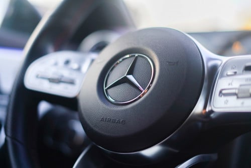 Mercedes Benz CLA250 up CLA45s