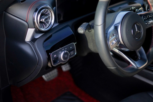 Mercedes Benz CLA250 up CLA45s