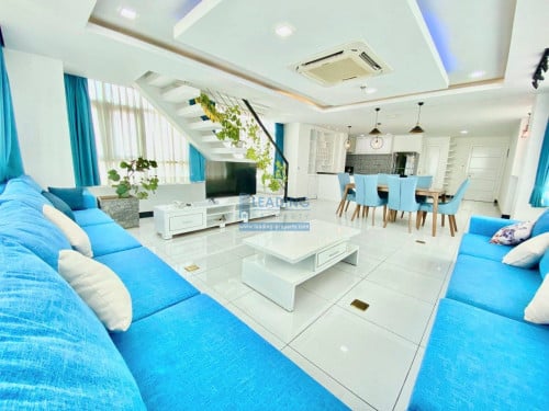 N506 | 3 Bedrooms Penthouse Apartment For Rent in BKK3 with gym and pool