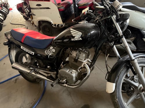 Niggthawk 07- ម៉ាស៊ិនតាន់មានកាត