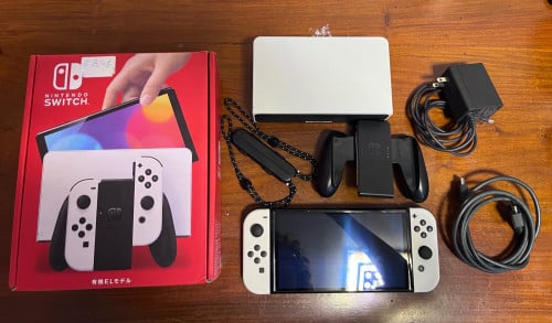 Nintendo Switch Oled jailbreak 256g full set (can negotiate)