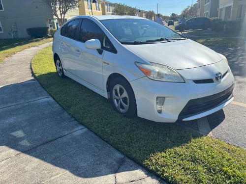 Prius 2012 Option3 មេឡាន ឡានទិញតាមផ្ទះ