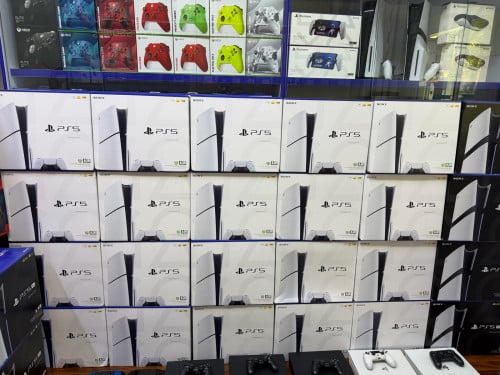 PS5 slim standards edition