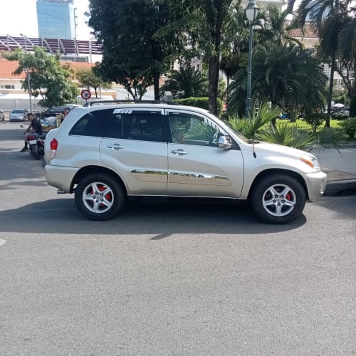 Rav4 2002 ប៉ុង1