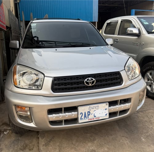 RAV4 L 01