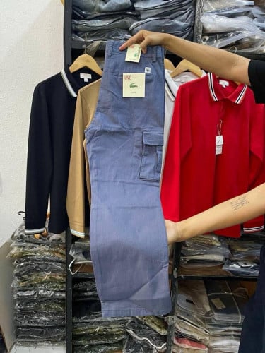 Selling at a discount during the upcoming Chinese New Year.