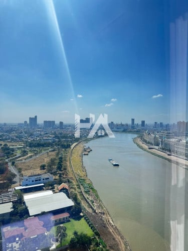 Studio Unit in Koh Norea Urgent Sale