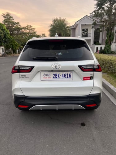 Toyota Yaris cross 2024 ម្ចាស់ដើមទី1ប្រើបាន2មុឺនគីឡូជាងស្រុីន100%