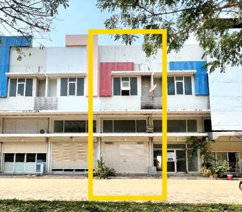 ផ្ទះអាជីវកម្មសម្រាប់ជួលនៅ ក្បែរបុរីជីបម៉ុងហ្គ្រេនភ្នំពេញ