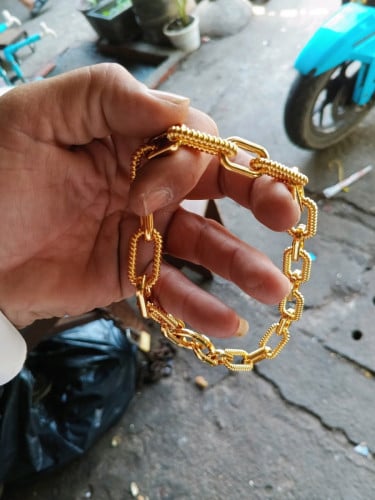 សុខសប្បាយហេងៗមើលឃើញដូចក្នុងរូប