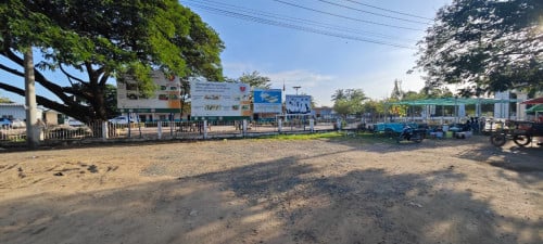ដីនិងផ្ទះ លក់បន្ទាប់