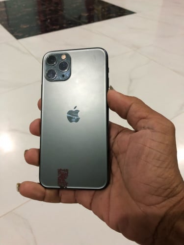 លក់11Proតូចជាប់ប្រើបាន