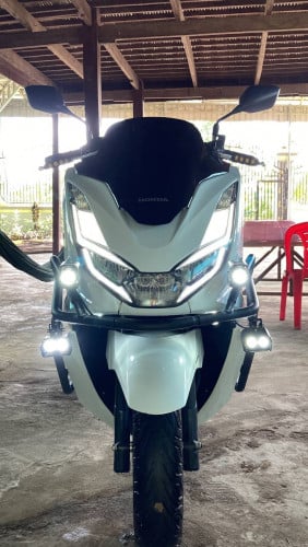 លក់ភ្លេីងគុជទាំងអស់20$នៅដេីរទាំងអស់ភ្លឺខ្លាំង