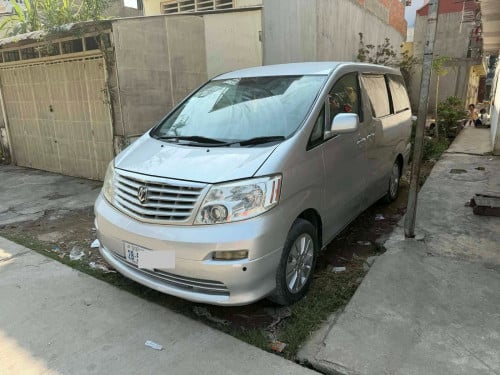 សាង អាផាត ឆ្នាំ2004 ប៉ុង1 ម៉ាសុីន 4 ឡានថ្មីម៉ាញ៉ែត MC តម្លៃចុះតិចតួច