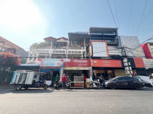 ផ្ទះអាជីវកម្មសម្រាប់ជួល នៅបឹងកេងកង3 ផ្លូវធំ