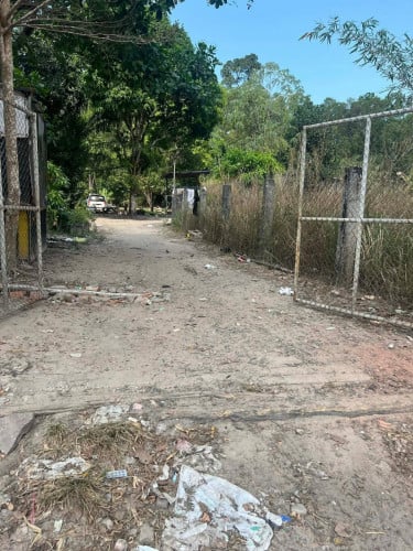 ដីលក់ ក្បាល7 បណ្ដោយ17  ទីតាំង ភូមិ3 សង្កាត់1 ក្រុងព្រះសីហនុ លេខទំនាក់ទំនង 061880344/0765523880