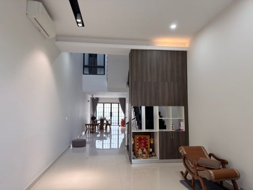 តម្លៃពិសេស សំភារៈគ្រប់ មានចំណូលជួល $800 ស្រាប់