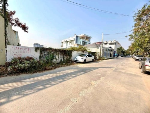 ដីសម្រាប់លក់នៅភ្នំពេញថ្មី Borey New Would