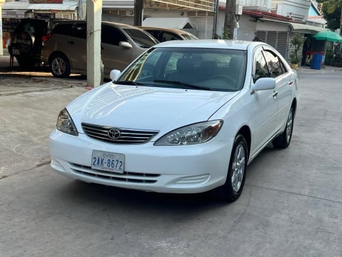 លក់CAMRYឆ្នាំ03សLEកៅអីចុចABSគ្រឿងក្នុងពណ៍លឿងឡានរាបចំរួចរាល់ ធានាមុខក្រោយអត់បុក