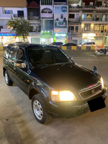 Honda crv 1995 ចង្កូតស្តាំមានពន្ធត្រឹមត្រូវស្លាកលេខខេត្ត
