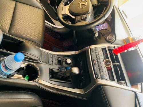 លក់ឡាន Lexus NX 200t