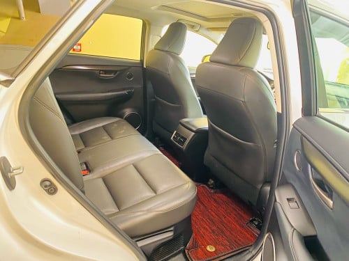 លក់ឡាន Lexus NX 200t