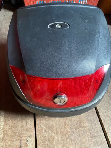 លក់ធុងនិងរបាំងខ្យល់pcx