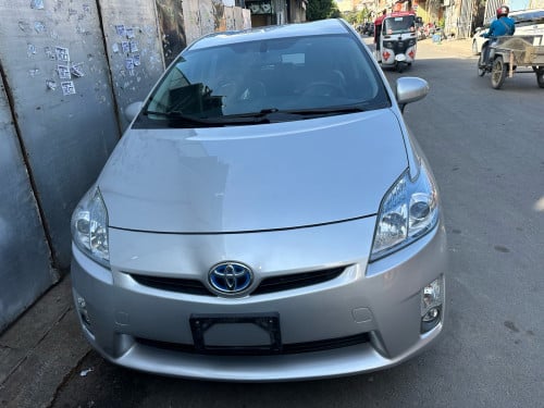 ឡានលក់PRIUS2011អុកសិន៣ថ្មី