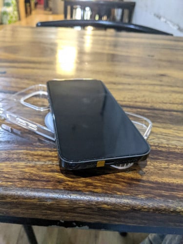 13ProMax 256 នៅសំណុំស៊ីន100% នឹងនៅស្អាត98%