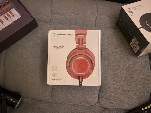 ATH-M50xMO Professional Monitor Headphones [Metallic Orange limited-edition]