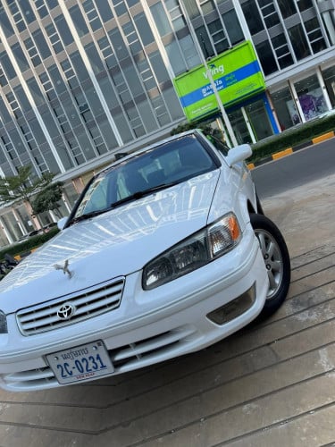 Camry ឆ្លាម97ស្អាតលក់