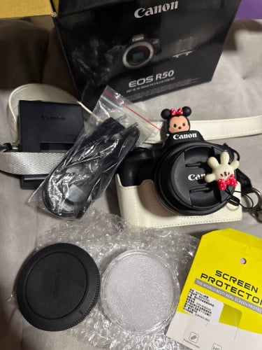 Canon R50 99.99%
