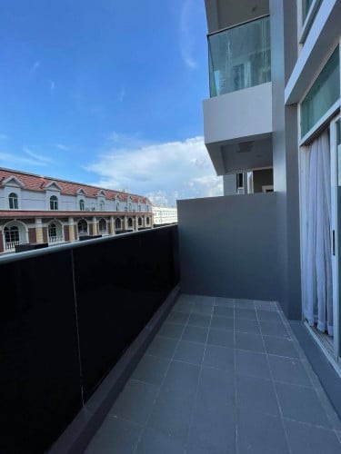 Condo for rent at Diamond island