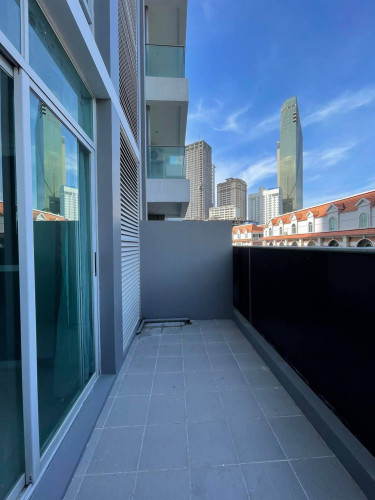 Condo for rent at Diamond island