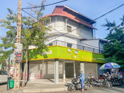 Corner Commercial House For Rent in Tuol Svay Prey
