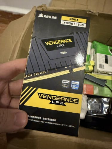 Corsair Vengeance LPX 16GB