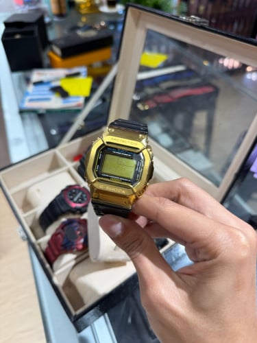 G shock dw 5600e gold edition case 🥰លក់ 100$ only មកមុនបានមុន 👅😍