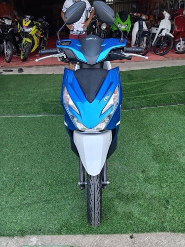 honda beat 026ថ្មី​កេះ​ក្រុមហ៊ុន​ 2150$ បងប្អូន​ចង់​ទិញ​ដាច់​ វ៉ៃ​ដូរ​ បង់​រំលស់​បានមាន​គ្រប់​ពណ៌​