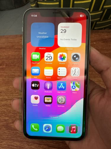 iPhone 11 សុំណុំស៊ីន