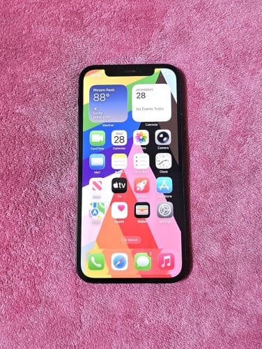 IPhone 12 64G/LL 98% សុំណុំស៊ីន