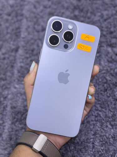 iPhone 15 pro max 256G 🪫89% 99%