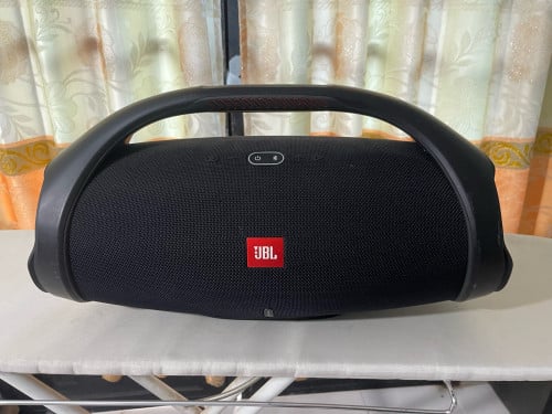 JBL Boombox 2