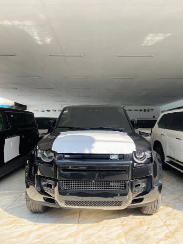 Land Rover Defender X-Dynamic 2022