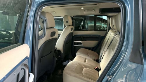 Land Rover Denfender 2020