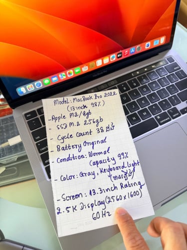 MacBook Pro Chip M2  ស្អាត 98 % 2K “ 13.3inch Ram 8GB |SSD 256