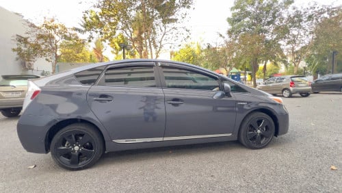 Prius 2013 Option 5 Full Advanced តម្លៃល្អ