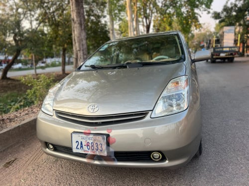 Pruis 04 Full JBL ឡានស្អាត តម្លៃល្អ