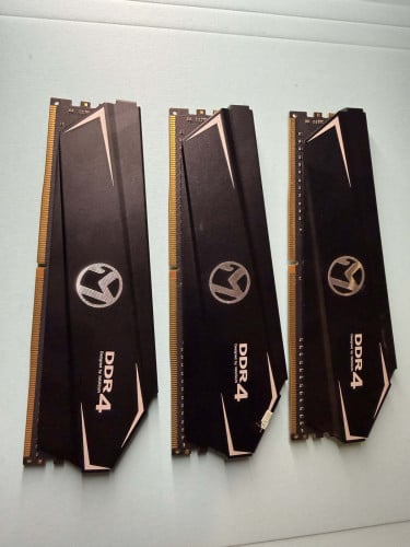 RAM 8GB DDR4