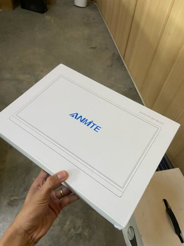 Selling Portable monitor