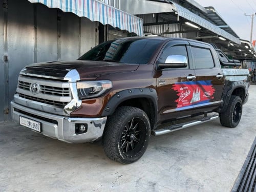 Tundra 1794 ឆ្នាំផលិត 2014 ឡានលេងហើយស្រាប់ កង់2ឈុត គ្រឿងហ្សុិននៅទាំងអស់ 29900$ បង់​រំលស់​បាន​